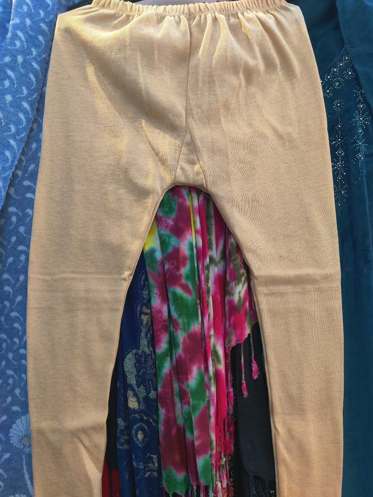 Nude Leggings - Size M