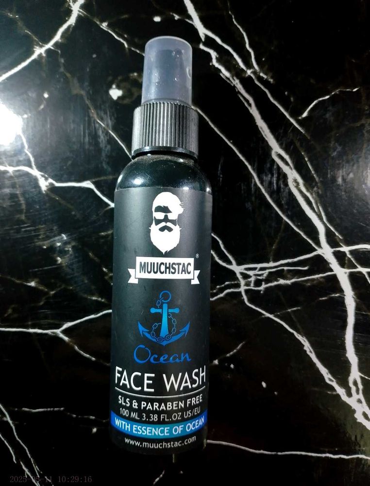 MUUCHSTAC Ocean Face Wash