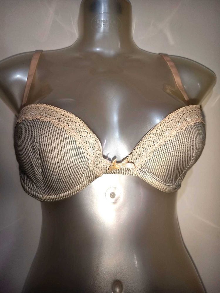 🎁Buy 2, Get 2 Free🎁Striped Padded Bra 32 C