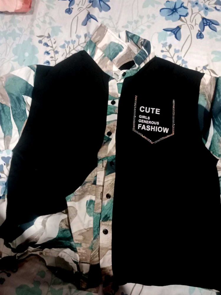 Stylish Patterned top for gurls....