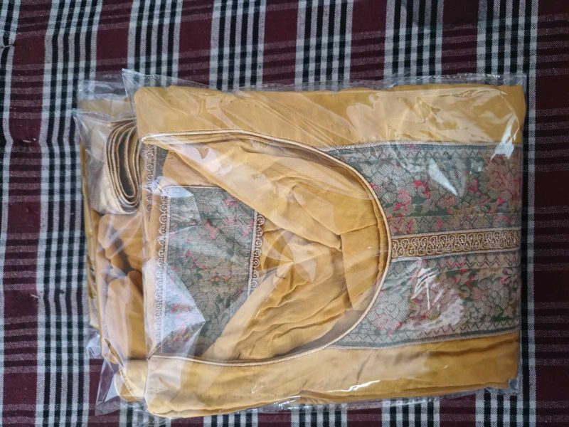 MY GOLDEN SUIT