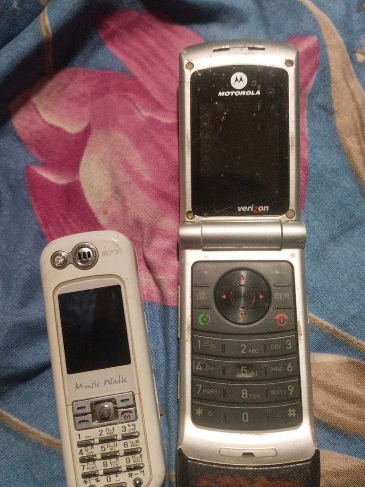Vintage Motorola &amp; Sony Ericsson Phones