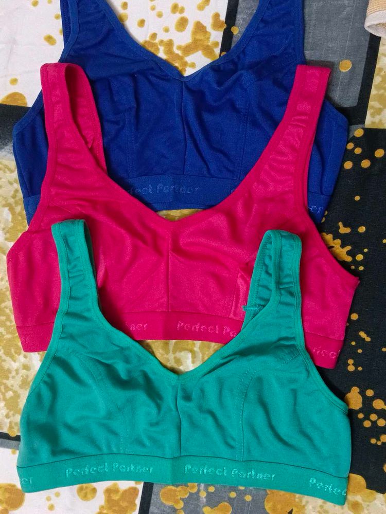 &#34;💙💚🩷COMFORTABLE EVERYDAY WEAR SPORTS BRA✨👙&#34;