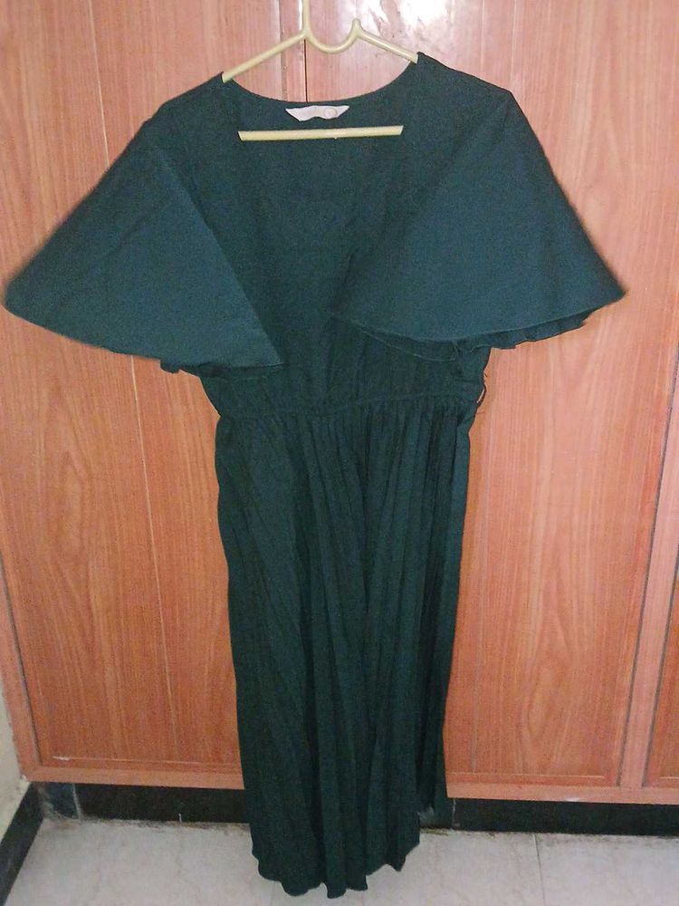 Elegant Green Dress
