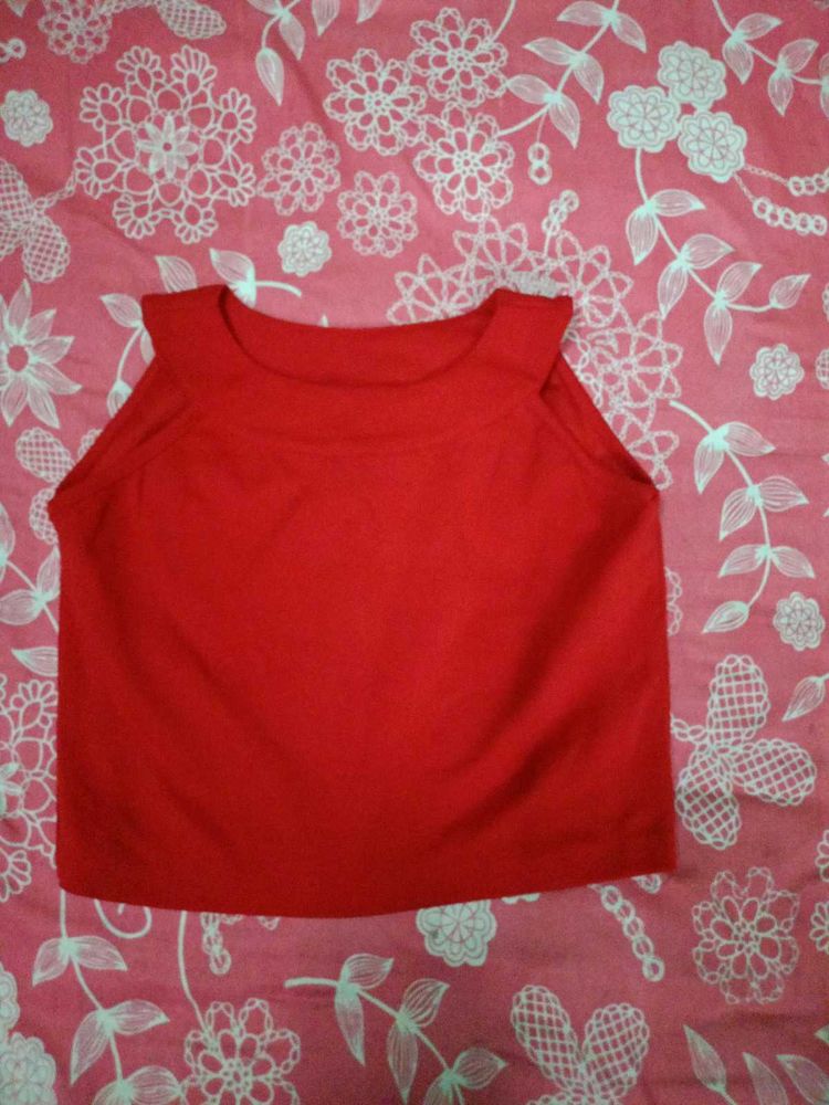 Red Sleeveless Top