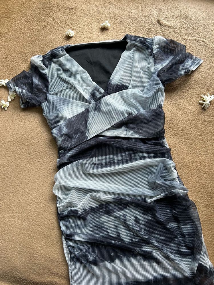 Newme Black Marble Dress