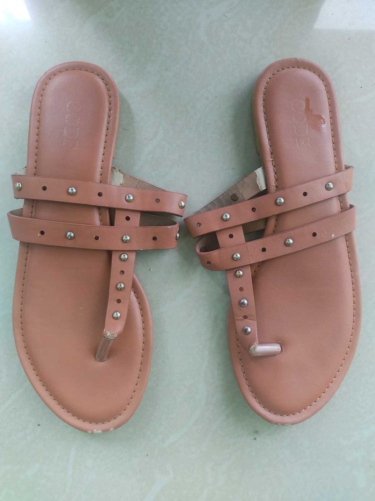 Brown Flipflops