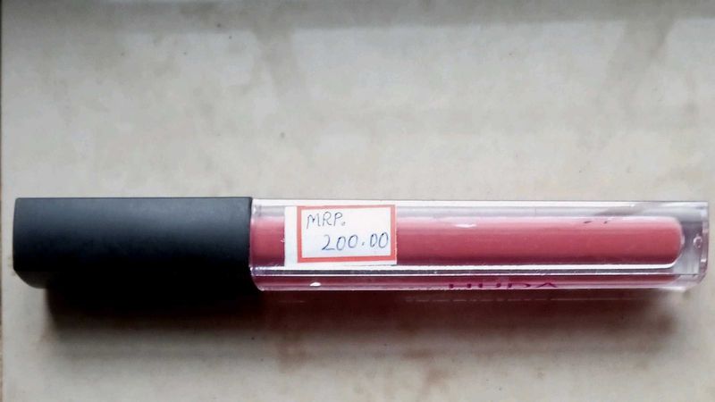 Huda Beauty Lip Gloss