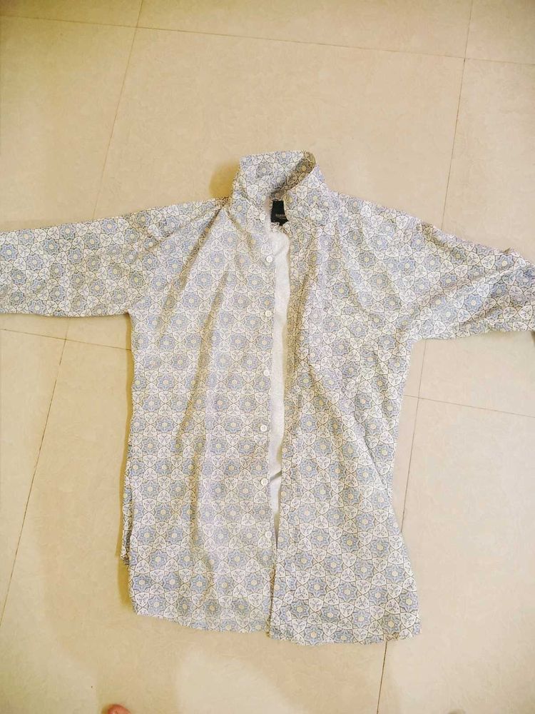 Patterned Button-Down Shirt Size 40