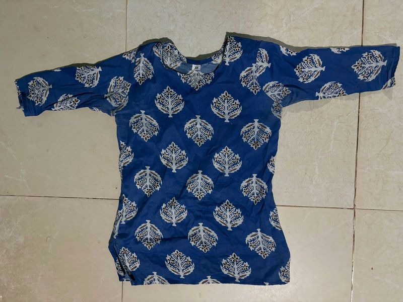 Women Short Kurti