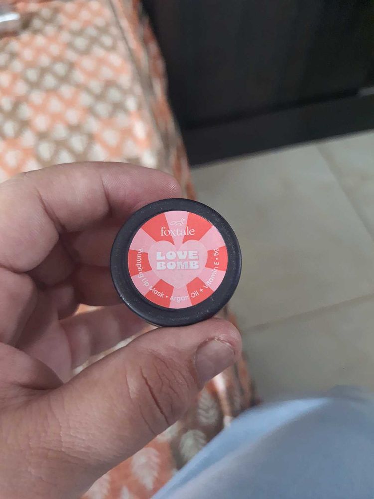 foxtale lip balm