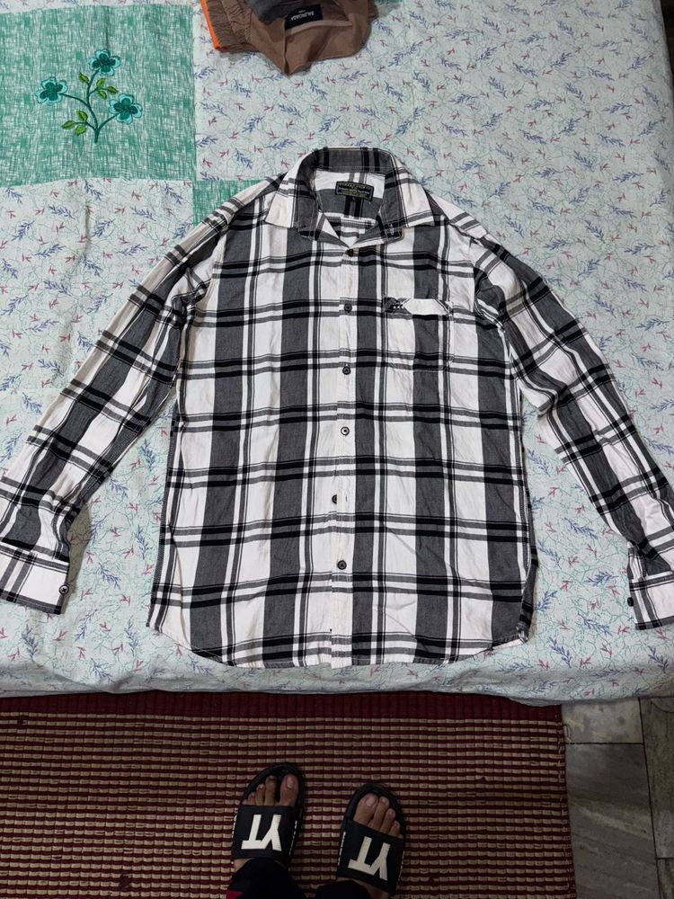 Men’s Checked-shirt