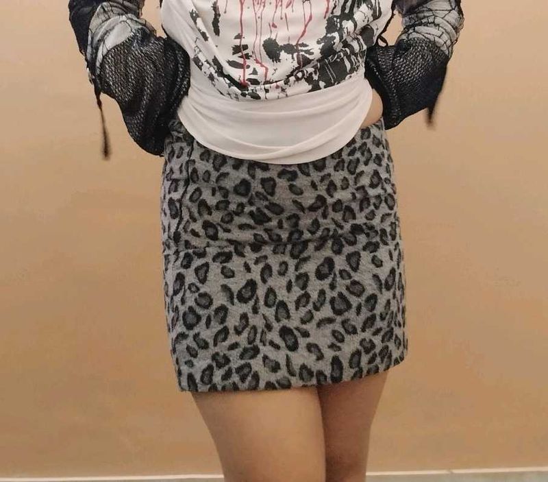 Animal print skirt