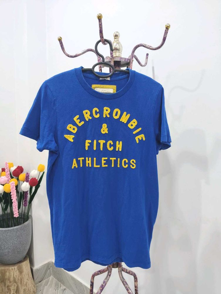 Abercrombie &amp; Fitch Athletics Tee
