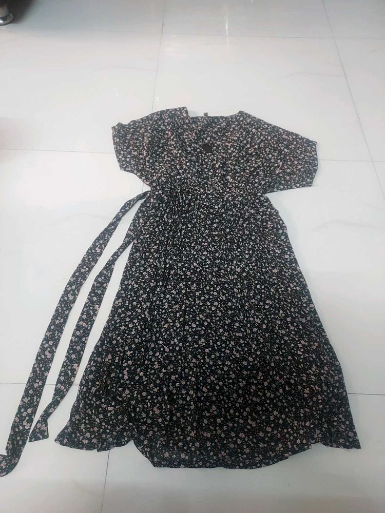 Floral Print Midi Dress with Belt