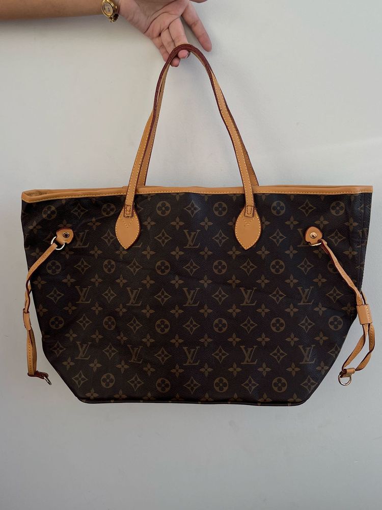Louis Vuitton Neverfull MM