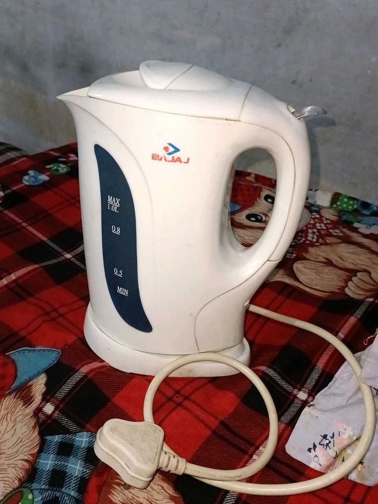 Bajaj Electric Kettle 1200 wt 1L fully working