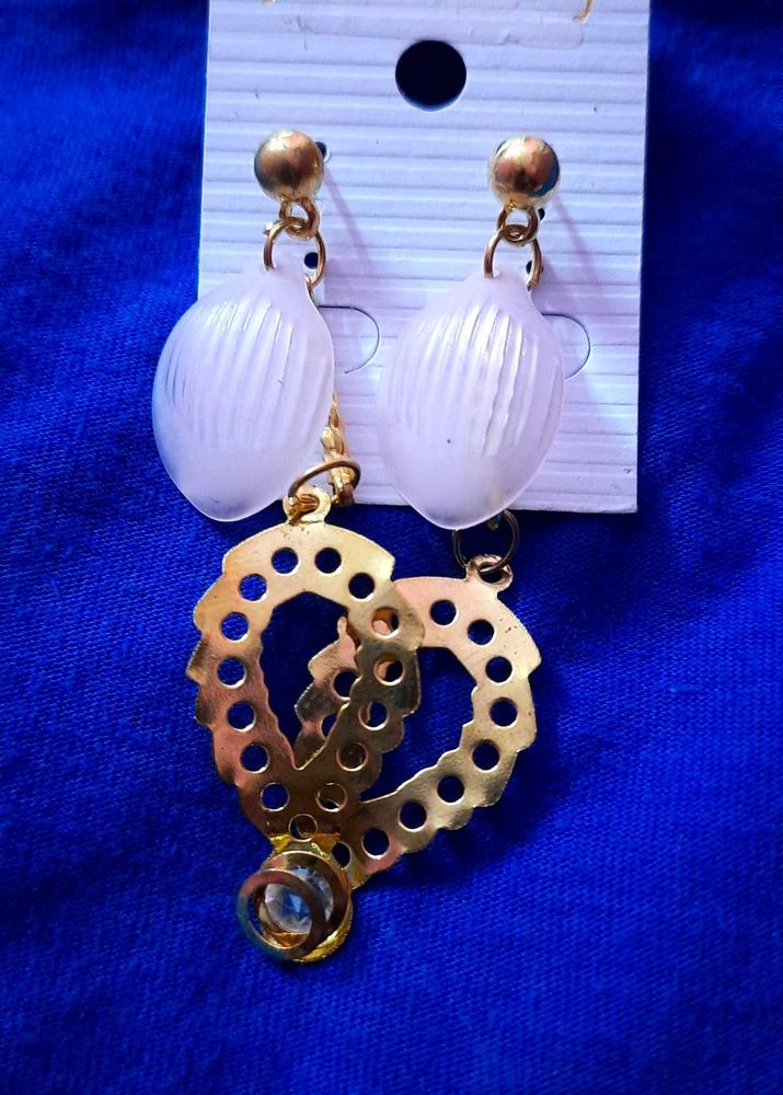 Cute Pinkish Earring