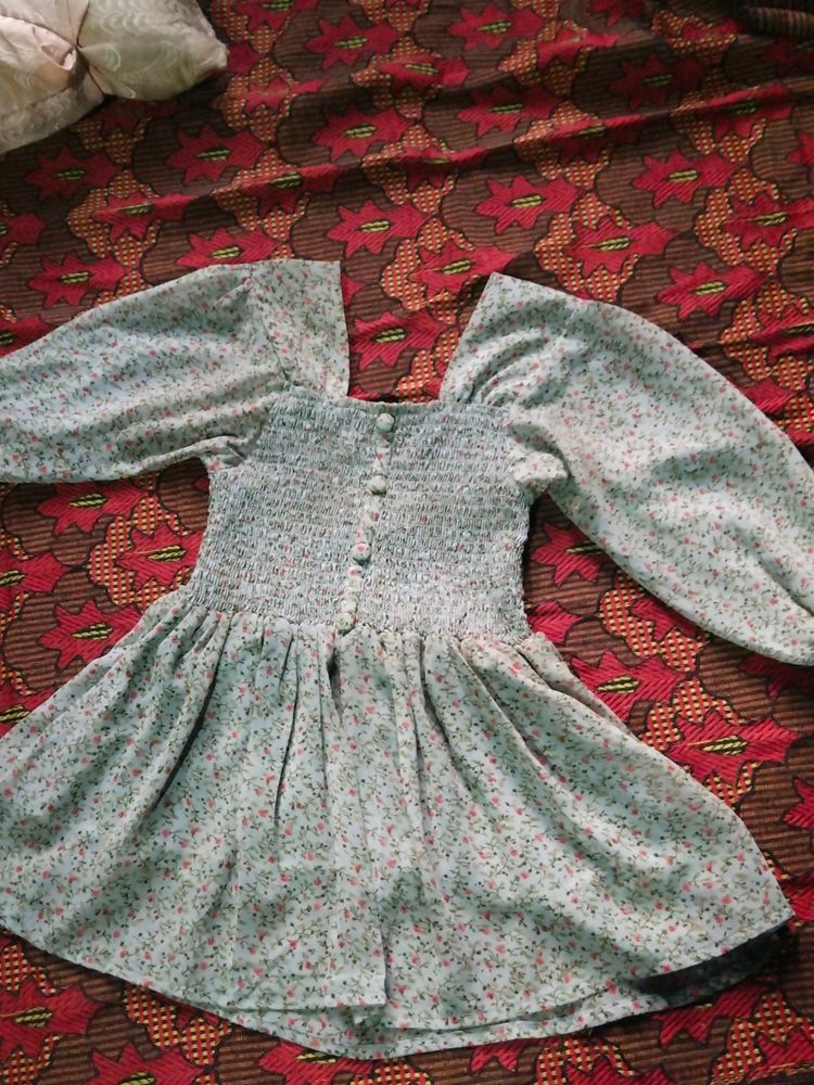 Peplum Style Lite Grey Color Top