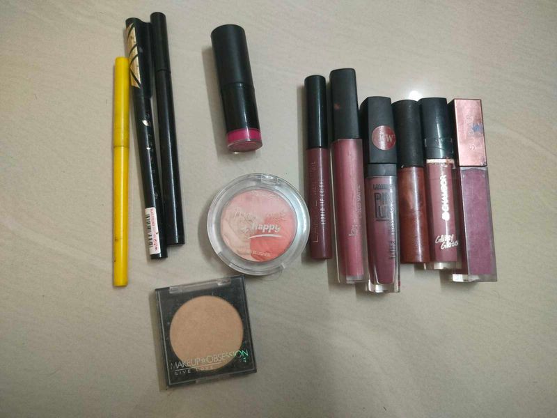 Mixed Makeup Bundle