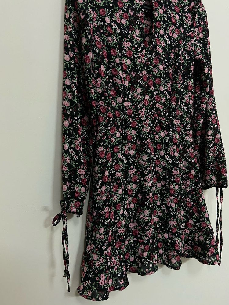 Black Floral H&amp;M Dress