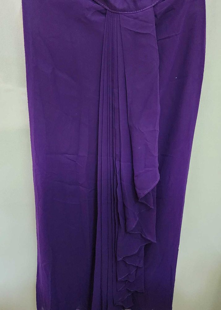 Selling festive clothes