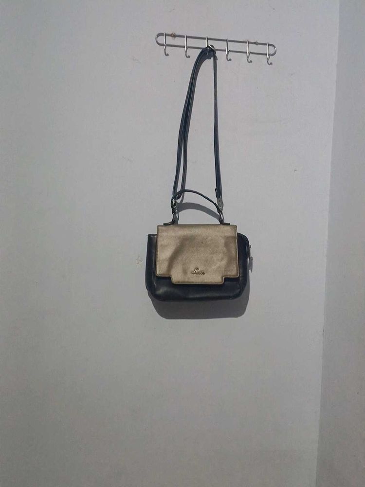 Lavie Black &amp; Sliver Crossbody Bag