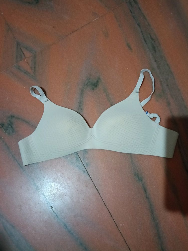 Urbanic Bra