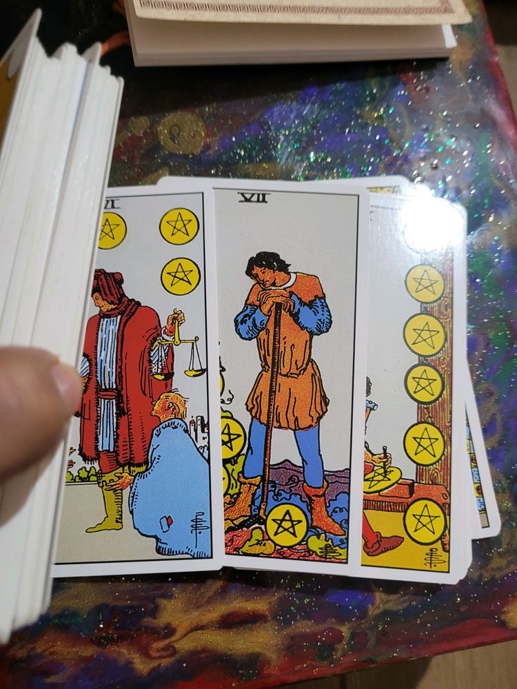 Tarot Card Deck With Velvet Pouch And Guidebook