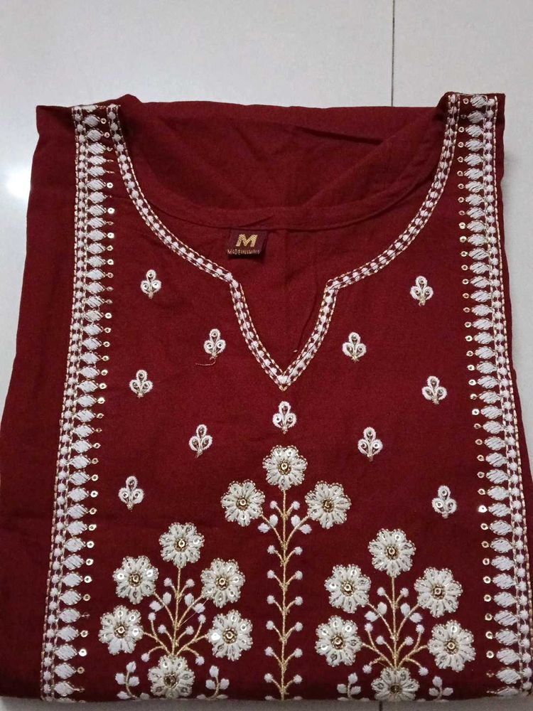 Elegant Embroidered Kurta