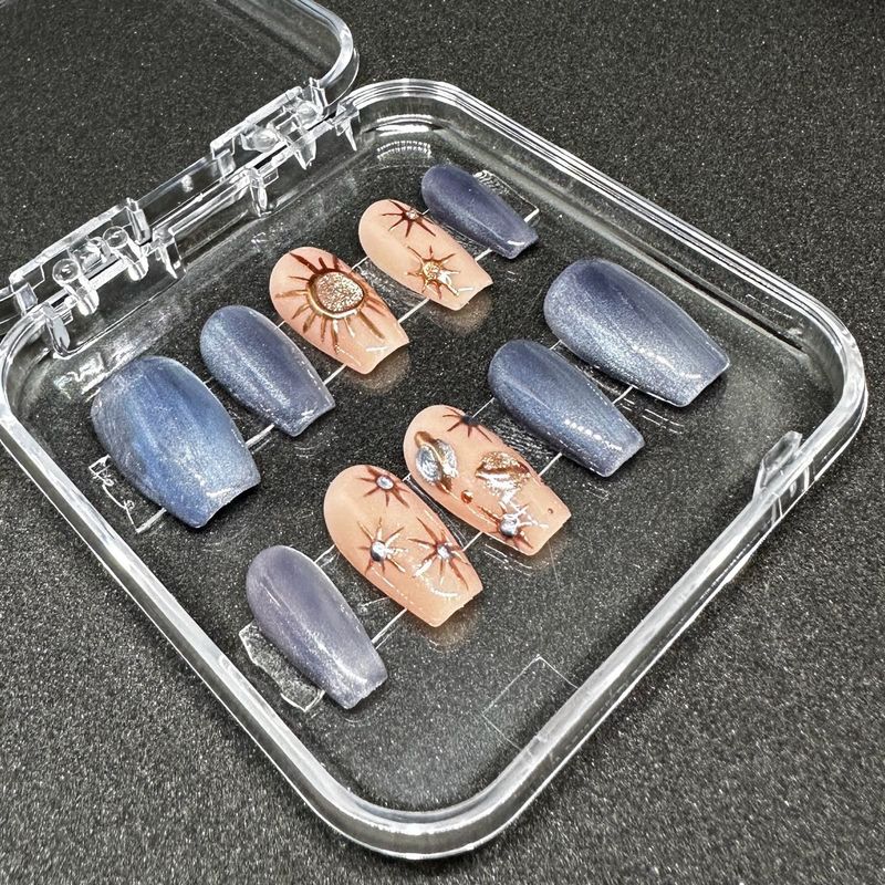 Customized Presson Nails