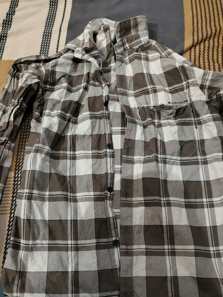 Men&#39;s Plaid Shirt