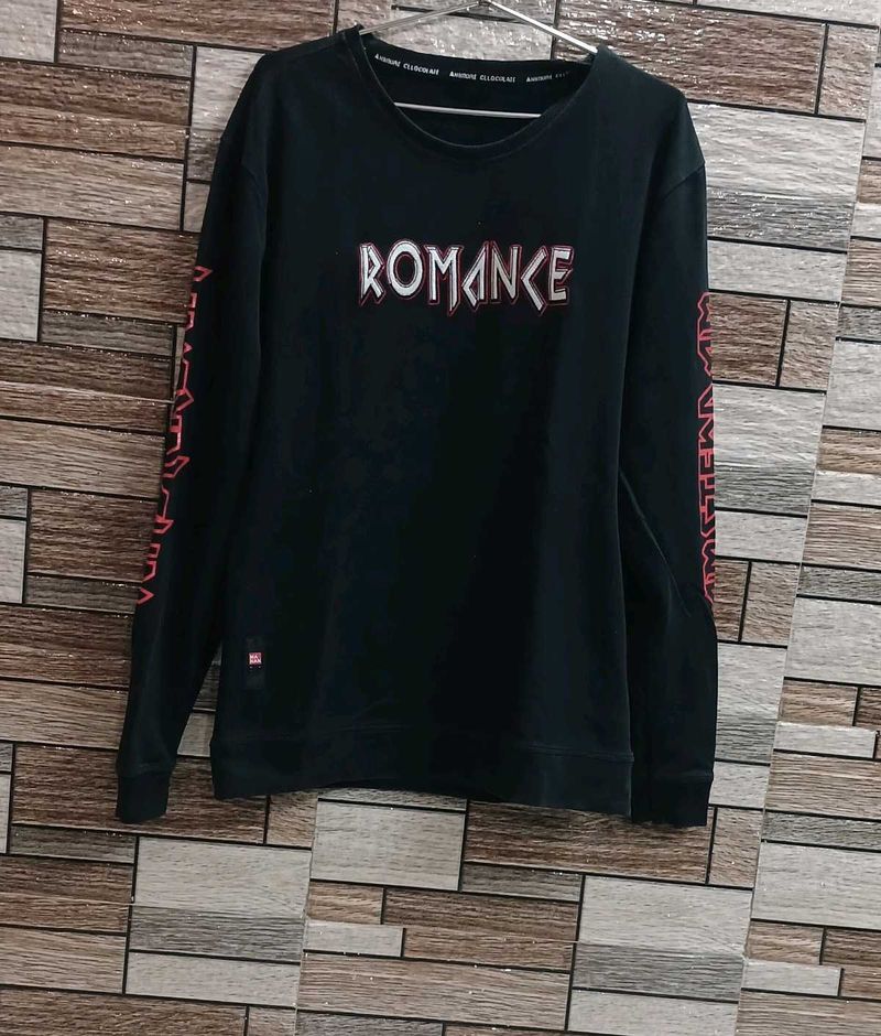 Black Sweatshirt