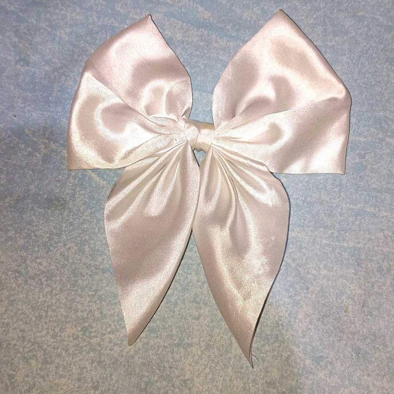 White Satin Bow Clip 🎀