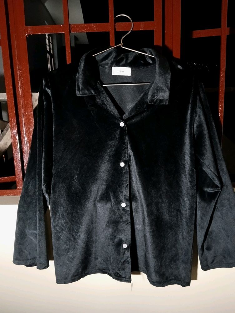 Korean Velvet Shirt....46 Cm Bust