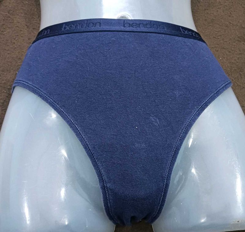 Bendon Underwear 28 size 💚