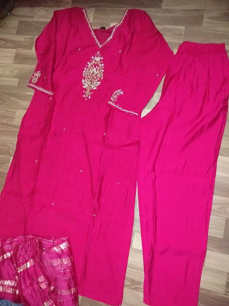 Elegant Pink Kurta Set