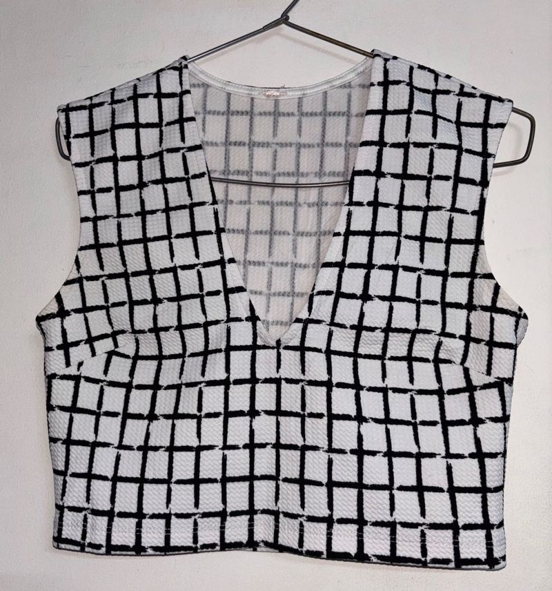 Grid Print Crop Top