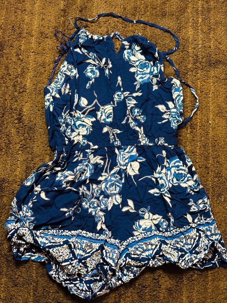 Short Backless Jump Suit