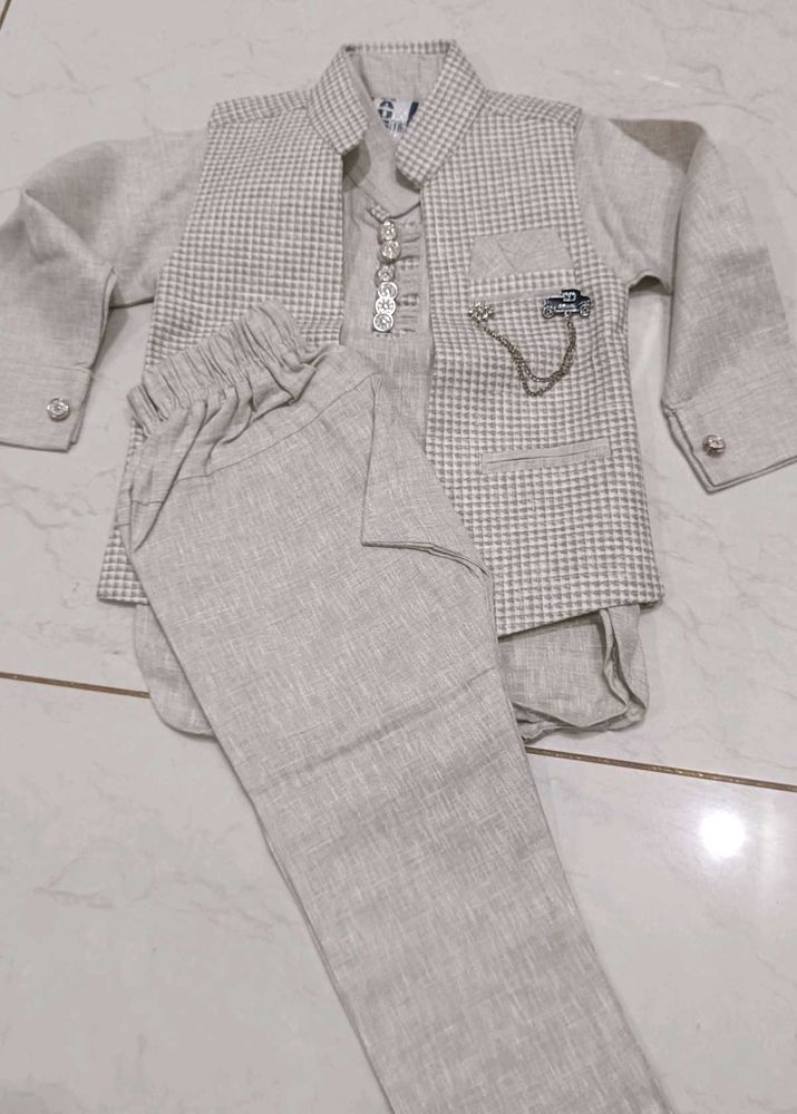 Boy&#39;s Formal Outfit