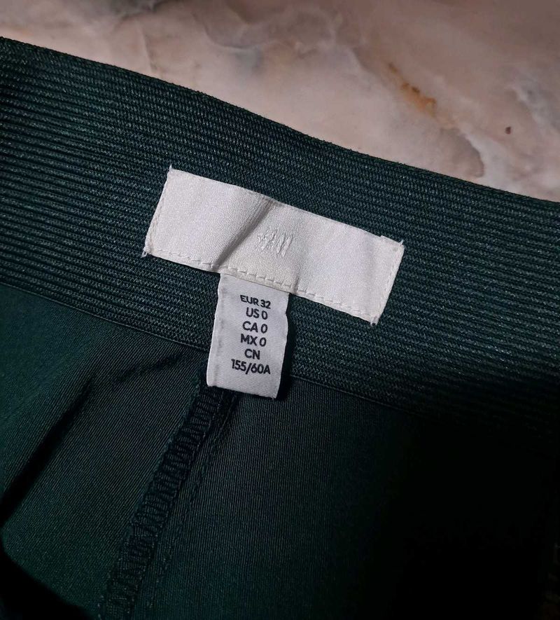 H&amp;M Green Formal Straight-leg Trousers