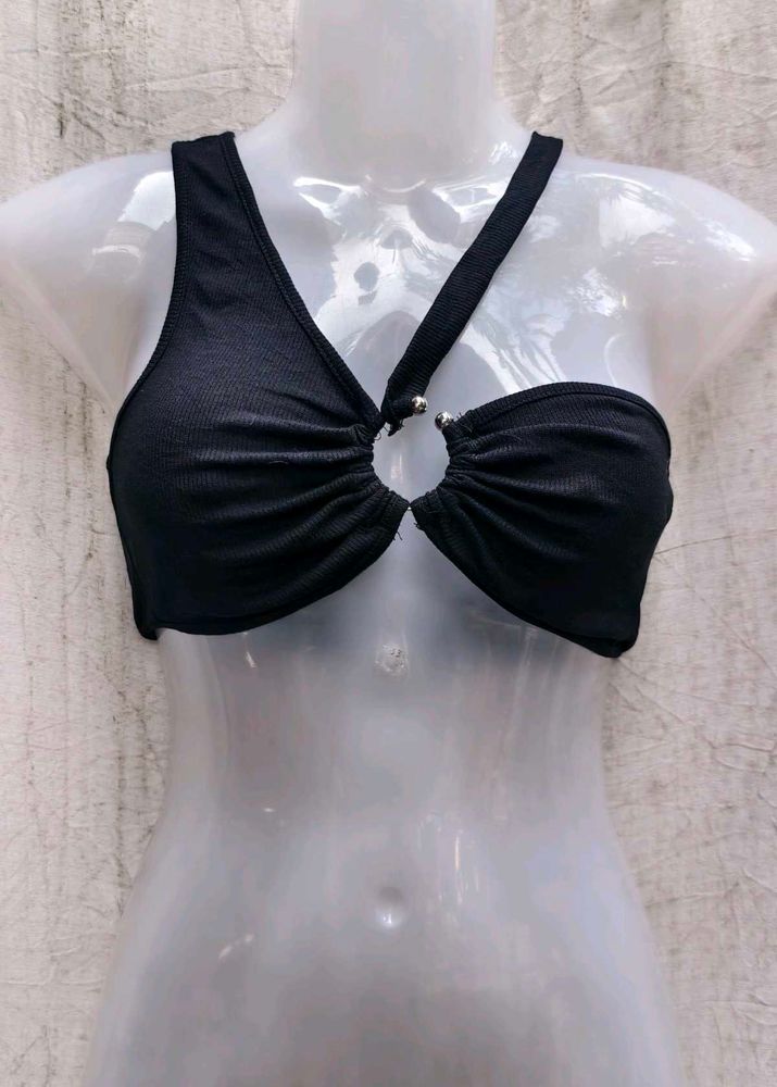 I. Black Ring Detail Bralette