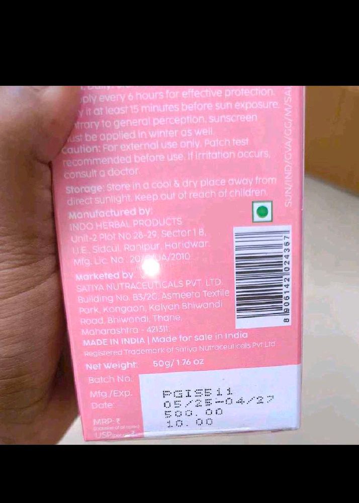 PLIX Guava Glow Invisible Sunscreen SPF 50