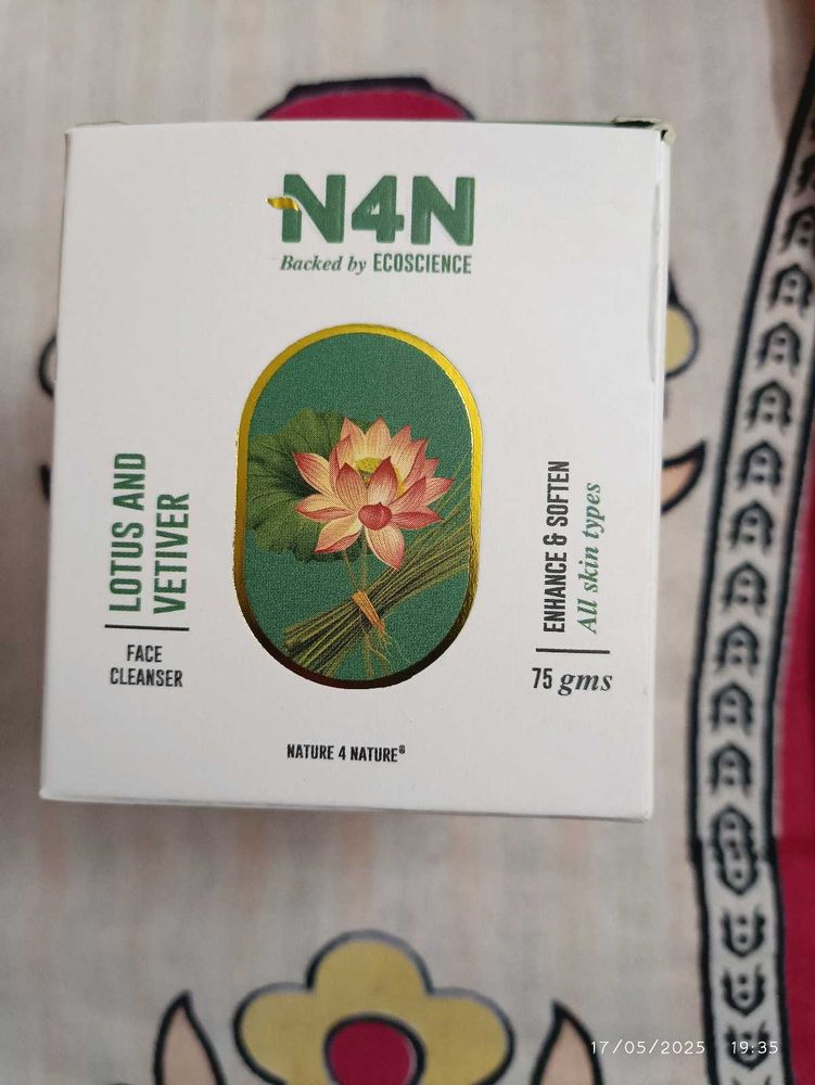 N4N Face Cleanser