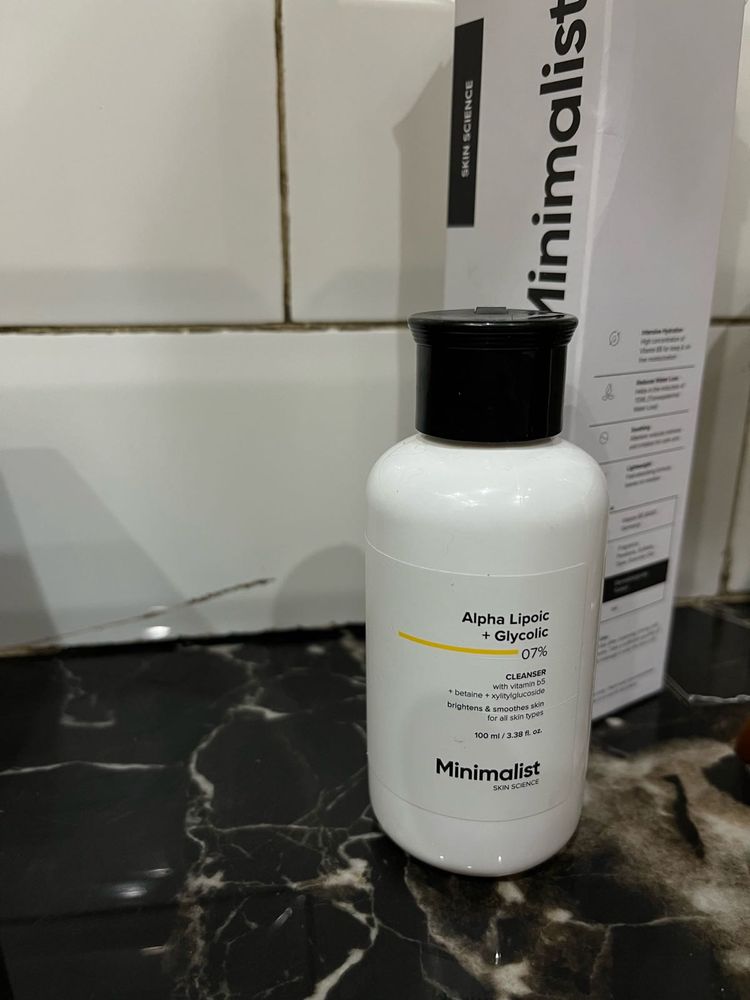 Minimalist Alpha Lipoic Glycolic Cleanser