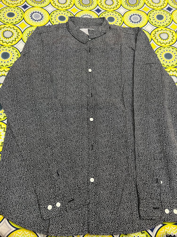 Patterned Button-Down Shirt