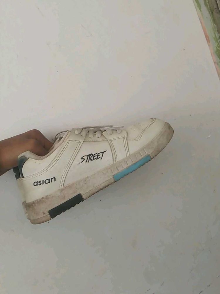 Asian Street Sneakers
