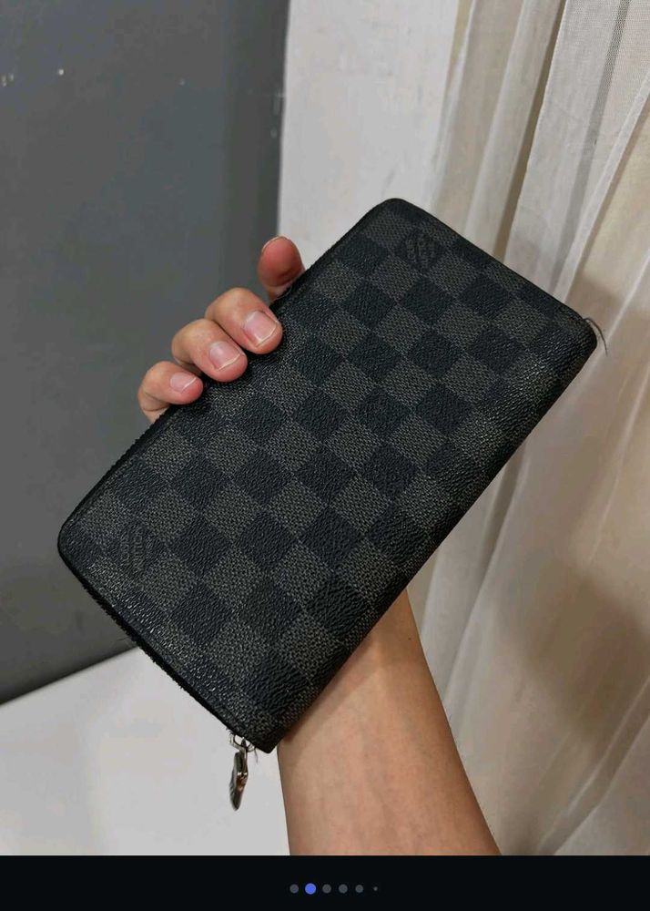 LV Zipper Wallet