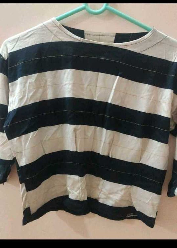 Striped 3/4 Sleeve Tee