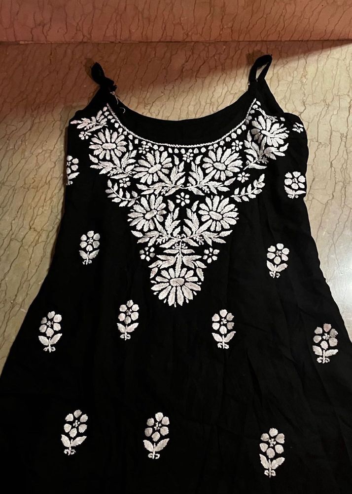 Black strapy Chikankari Kurti